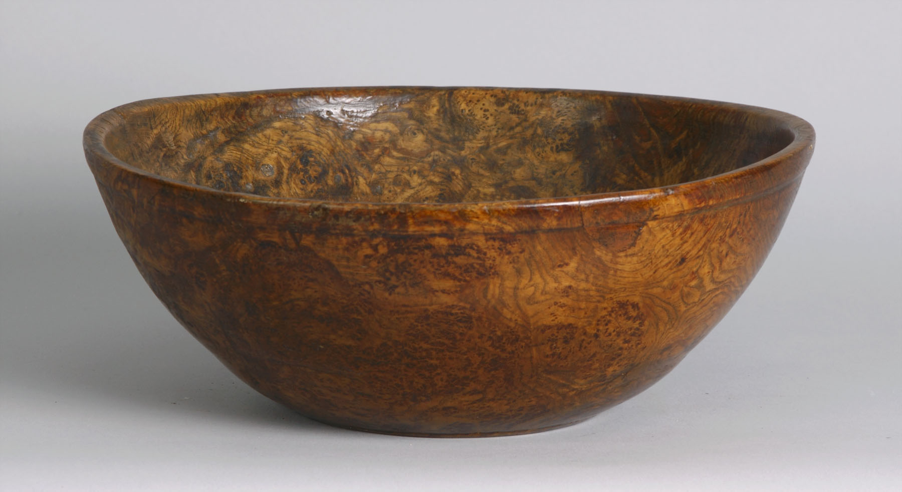 Appraisal: Burl Bowl Nice old color Ht Dia