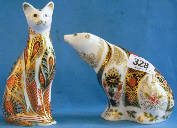 Appraisal: Royal Crown Derby Paperweights Goviers Imari Polar Bear with certificate