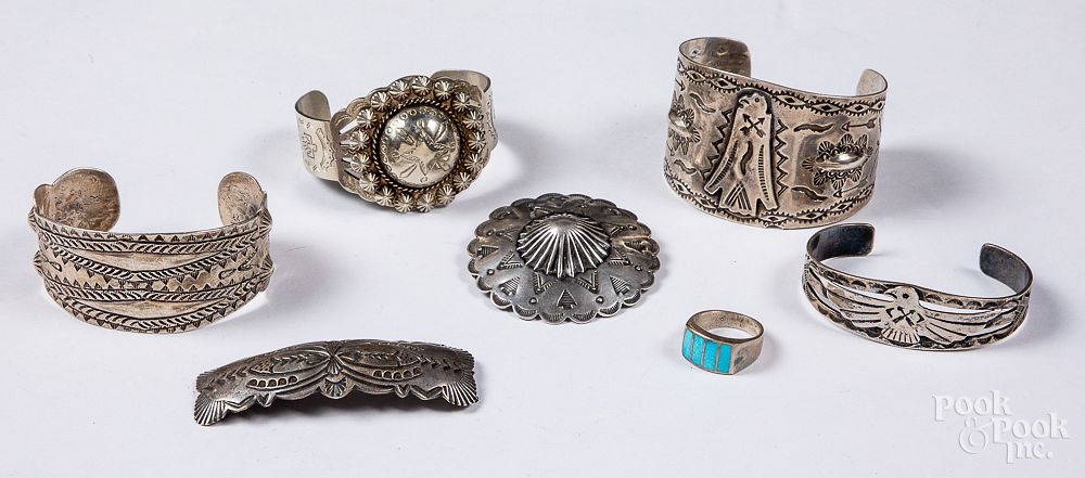 Appraisal: Group of Native American Indian silver jewelry Group of Native