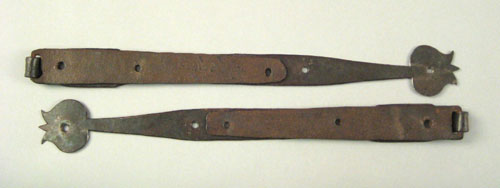 Appraisal: Pair of Pennsylvania wrought iron strap hinges th th c