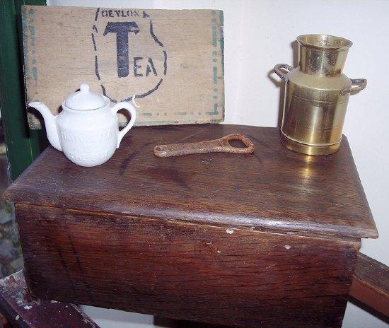 Appraisal: A miniature teapot advertising Maypole Tea and sundries including a