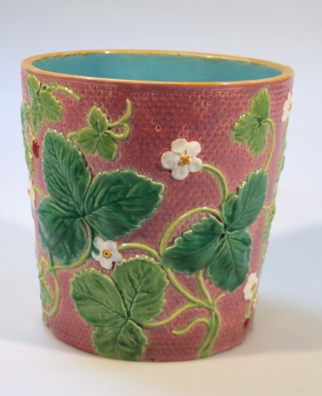 Appraisal: A Minton majolica jardiniere the cylindrical body raised with leaves