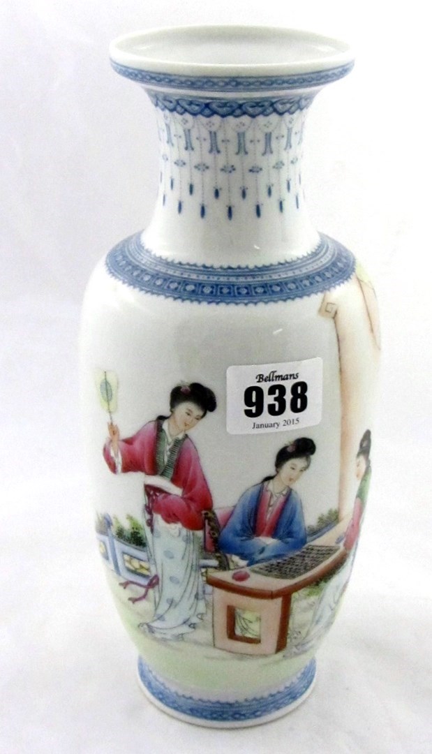 Appraisal: A Chinese famille-rose porcelain vase th century of slender ovoid