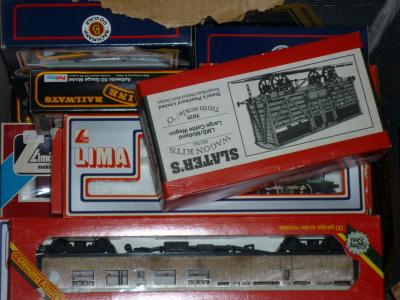 Appraisal: Rolling stock by Hornby Lima and Bachmann comprising ten coaches