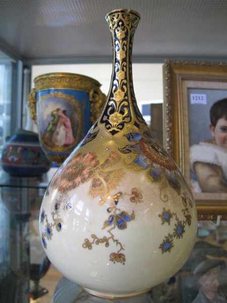 Appraisal: VICTORIAN DERBY HEAVILY GILDED PORCELAIN VASE CHIP TO RIM