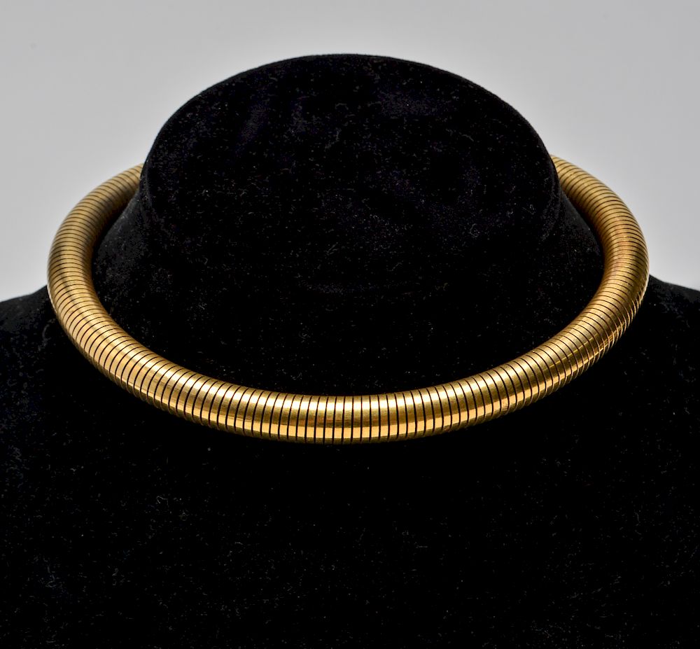 Appraisal: Gold-Tone Flex Choker Necklace C Gold-tone flex choker necklace circa