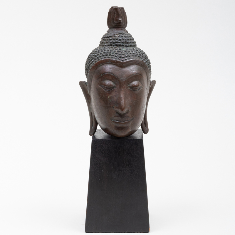 Appraisal: Thai Bronze Head of Buddha Raise on stand The head