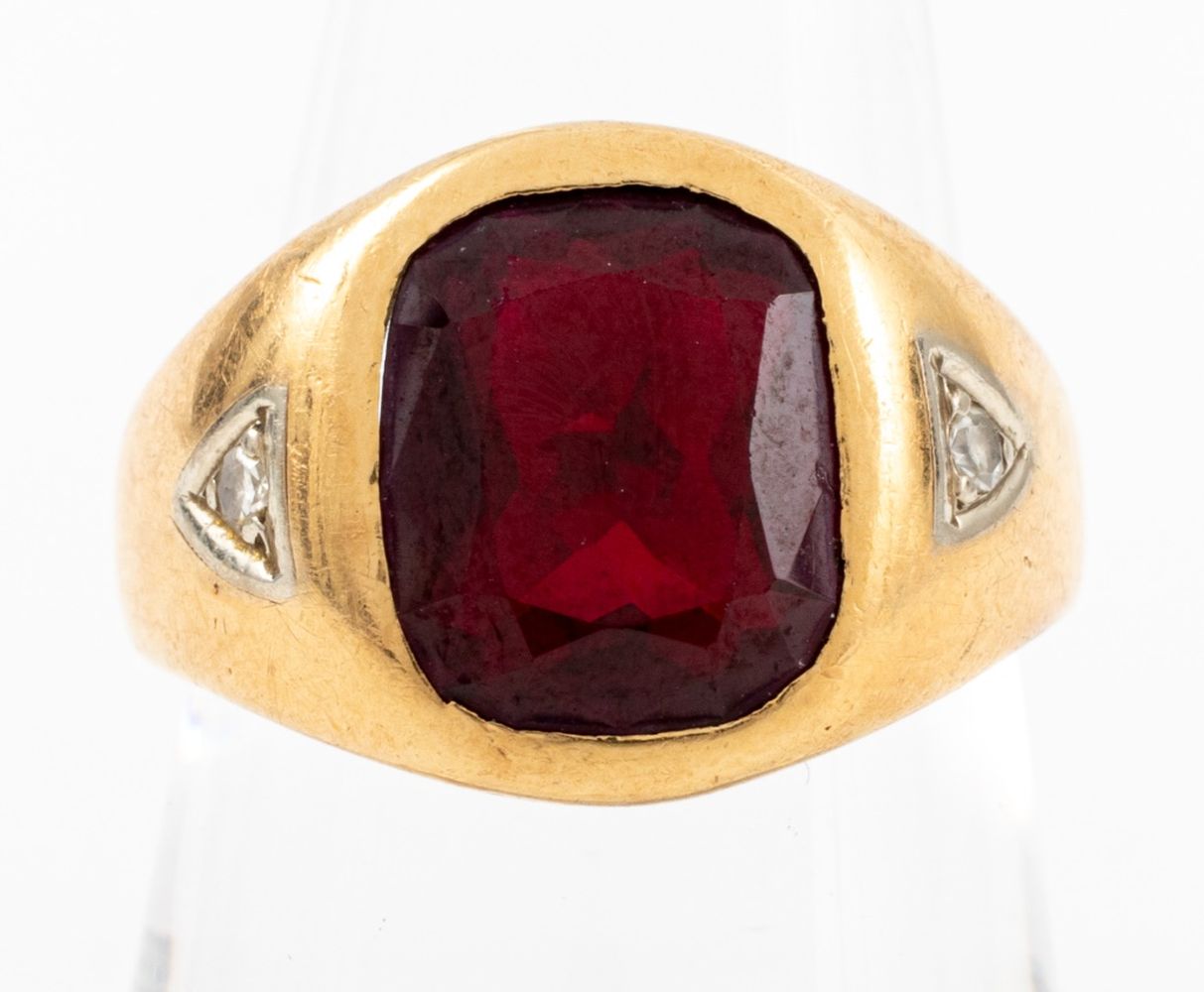 Appraisal: VINTAGE K SYNTHETIC RUBY DIAMOND RING Vintage K gold ring