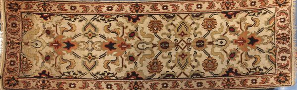 Appraisal: Persian Mahal rug ' x ' EST