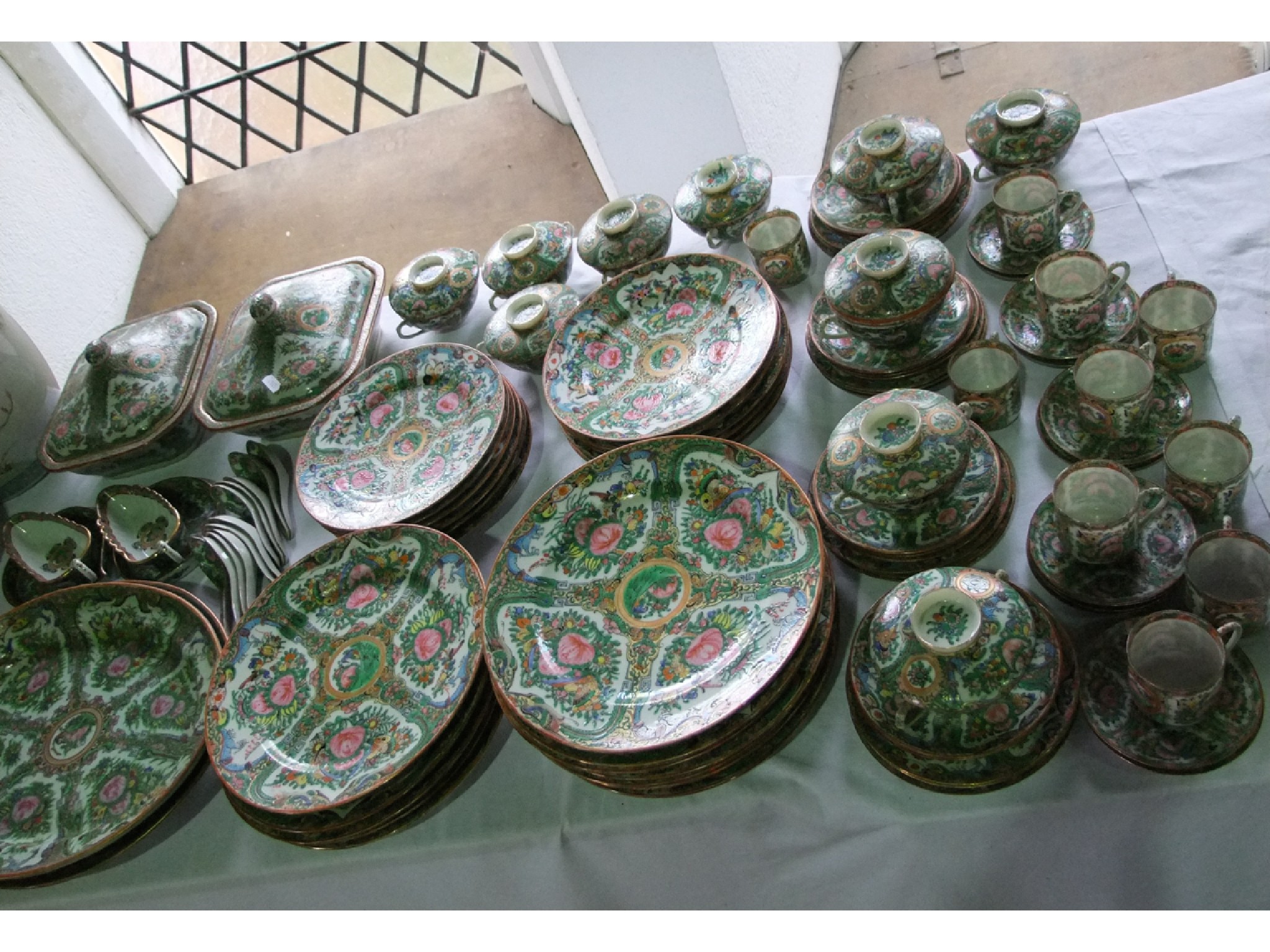 Appraisal: An extensive Chinese dinner service in the Cantonese manner with