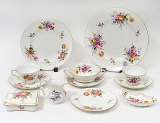 Appraisal: EIGHTY-NINE PIECE ROYAL CROWN DERBY PORCELAIN PART DINNER SEERVICE English