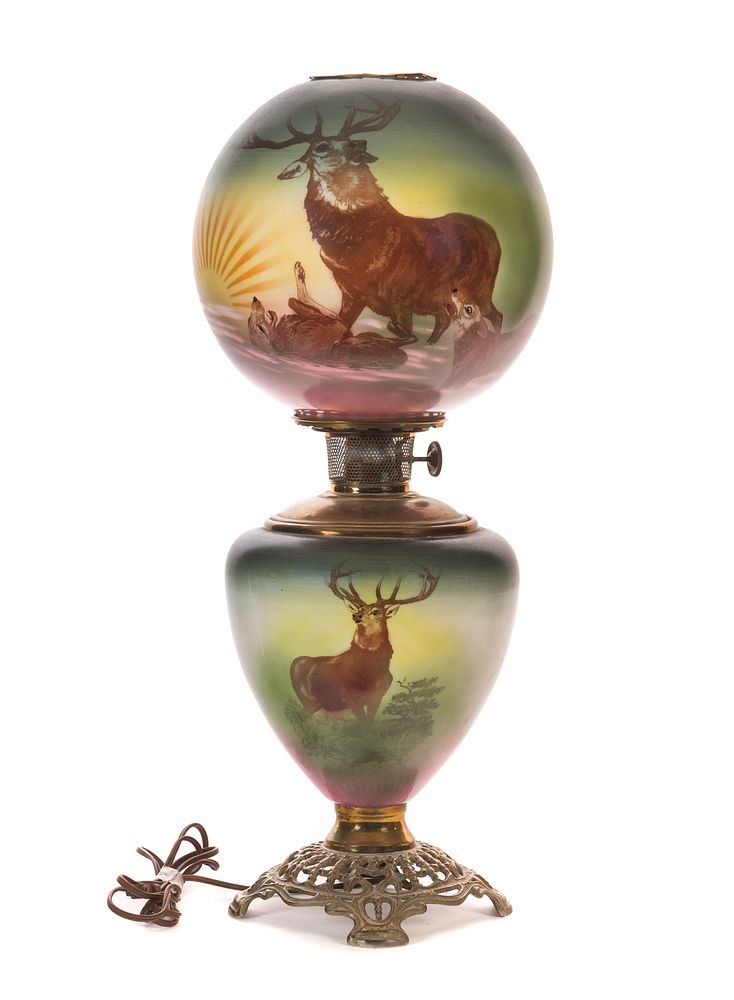 Appraisal: Aladdin GWTW Banquet Lamp with Elk Aladdin GWTW Banquet Lamp