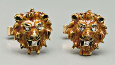 Appraisal: Pair lion head diamond cufflinks each with three round brilliant-cut