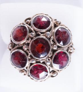 Appraisal: Garnet Sterling Silver Cluster Ring With seven faceted - mm