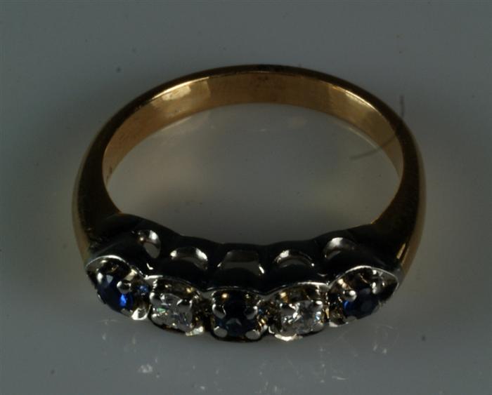 Appraisal: K YG diamond sapphire ring size dwt Estimate -