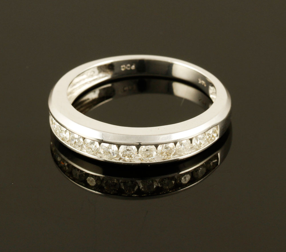 Appraisal: - K White Gold and Diamond Ring K white gold