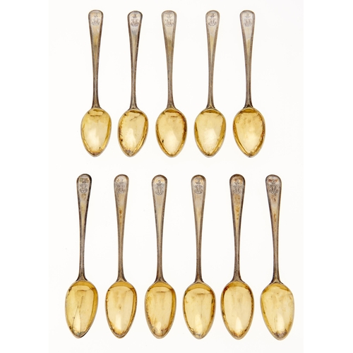 Appraisal: A set of eleven George III silver teaspoons crested later