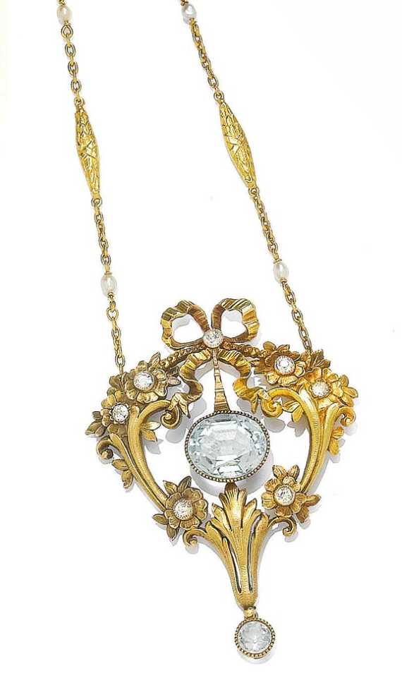 Appraisal: GOLD DIAMOND AND AQUAMARINE PENDANT with CHAIN ca Yellow gold