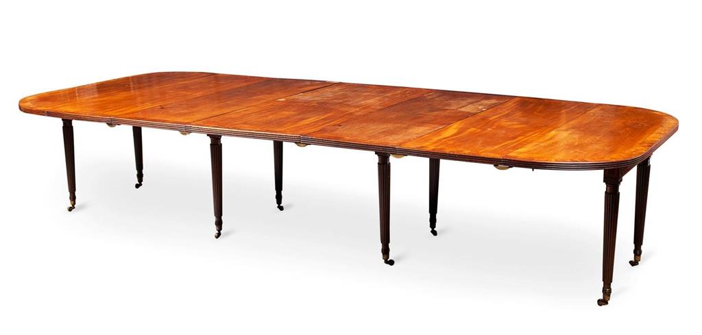 Appraisal: REGENCY MAHOGANY CROSSBANDED EXTENDING DINING TABLE CIRCA the rounded rectangular