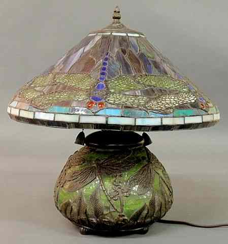 Appraisal: Tiffany style Art Nouveau table lamp with dragonfly shade h