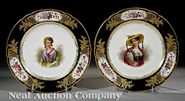 Appraisal: A Pair of Paris Porcelain Polychrome and Gilt-Decorated Cabinet Plates