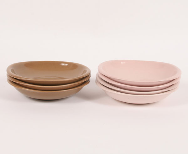 Appraisal: Russel Wright Iroquois Gumbo Bowls Pink Sherbet Gumbo Bowls Nutmeg