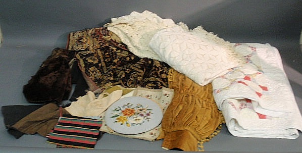 Appraisal: Group of textiles to include vintage clothing spreads quilt etc