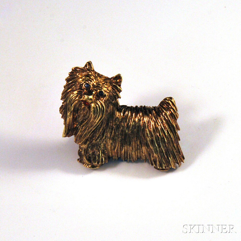 Appraisal: kt Gold Gem-set Terrier Brooch the small dog with textured