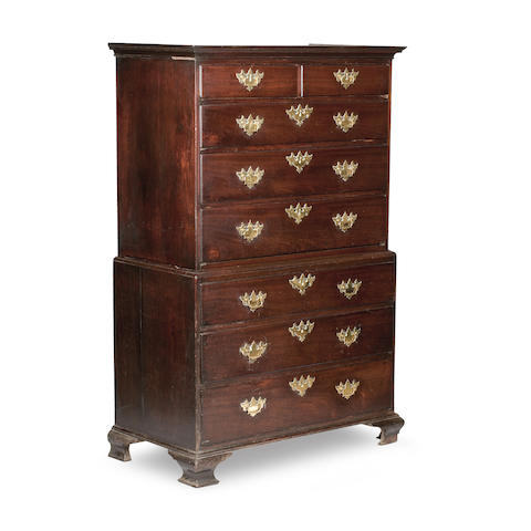 Appraisal: A George II mahogany chest-on-chest The moulded cavetto cornice above