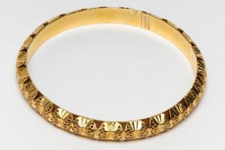 Appraisal: K Gold Reticulated Bangle Bracelet Jewelry rright yellow gold possibly