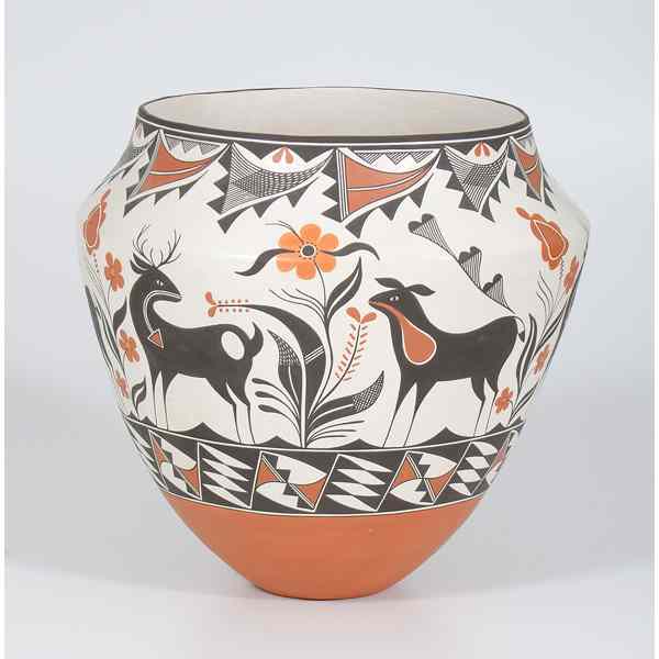 Appraisal: Goldie Hayah Acoma Olla large form and beautifully decorated with