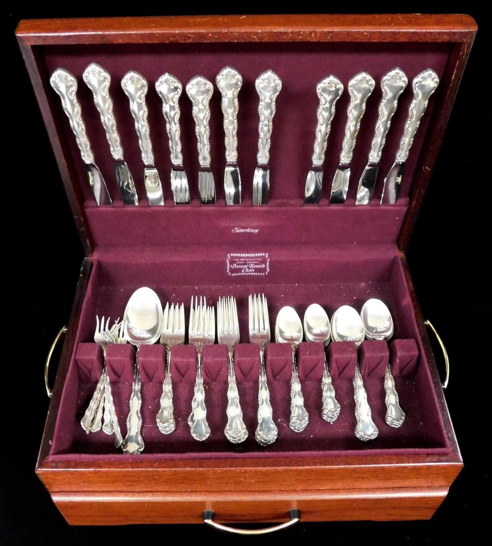 Appraisal: STERLING Reed Barton Tara sterling flatware service in fitted box