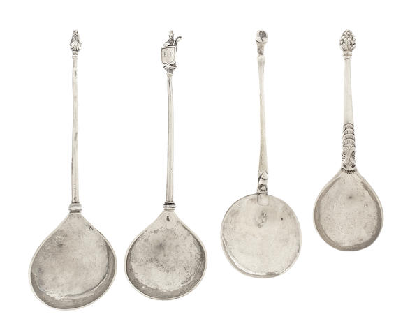 Appraisal: A silver hoof end spoon probably th century Dutch maker's