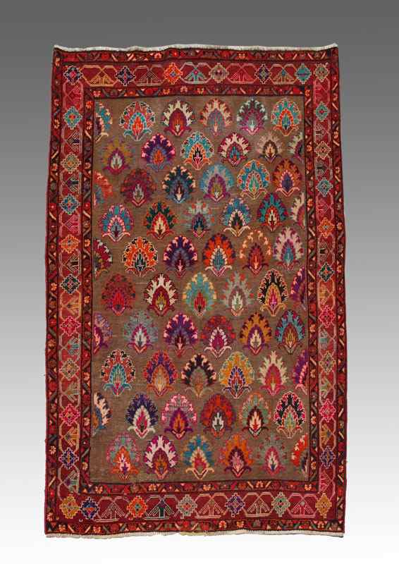 Appraisal: PERSIAN SHIRAZ HAND KNOTTED WOOL TRIBAL RUG ' '' x