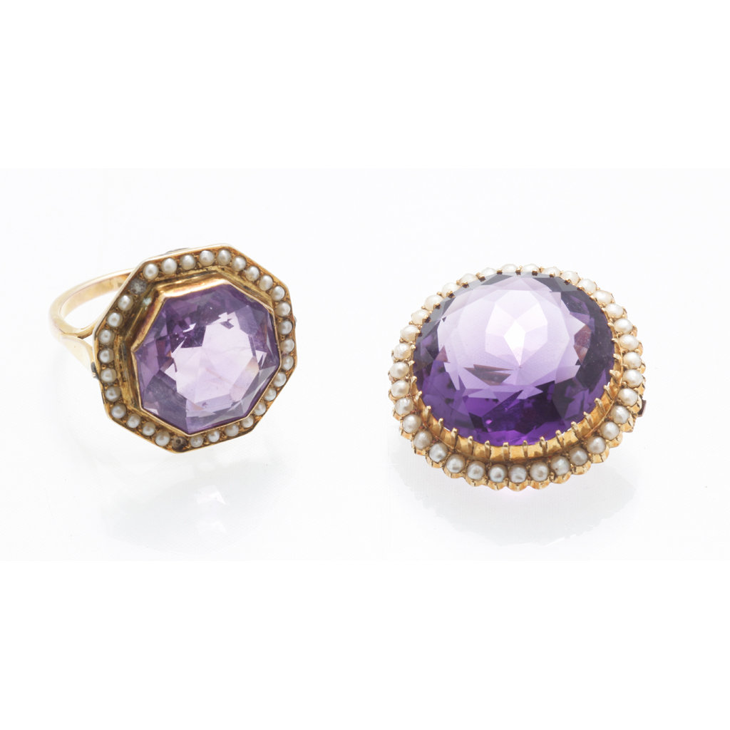 Appraisal: An amethyst set cocktail ring collet set with an hexagonal