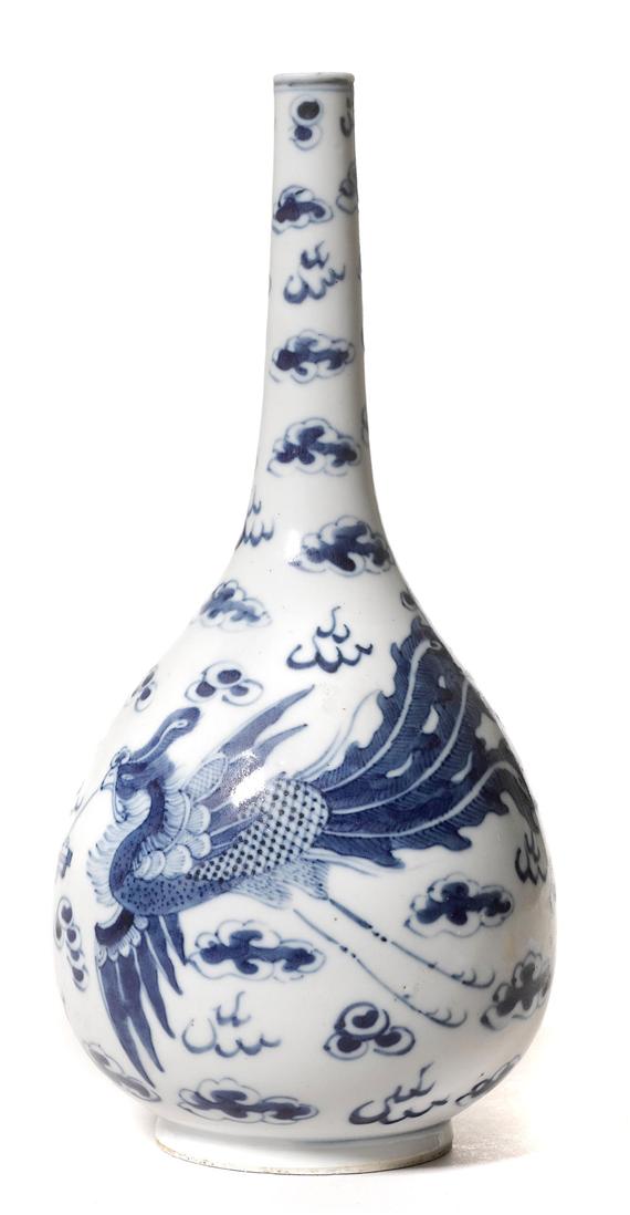 Appraisal: A BLEU DE HUE VASE China for Vietnam th c