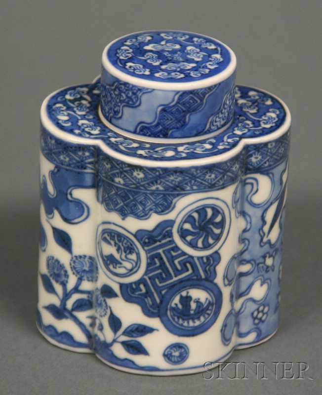 Appraisal: Porcelain Tea Caddy late th century lobated form Shonsui-style underglaze