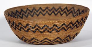 Appraisal: Native American Mono basket Native American Mono basket having a