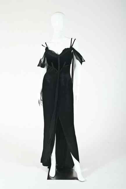 Appraisal: DAVID FIELDEN BLACK SATIN EVENING GOWN s size Floor length