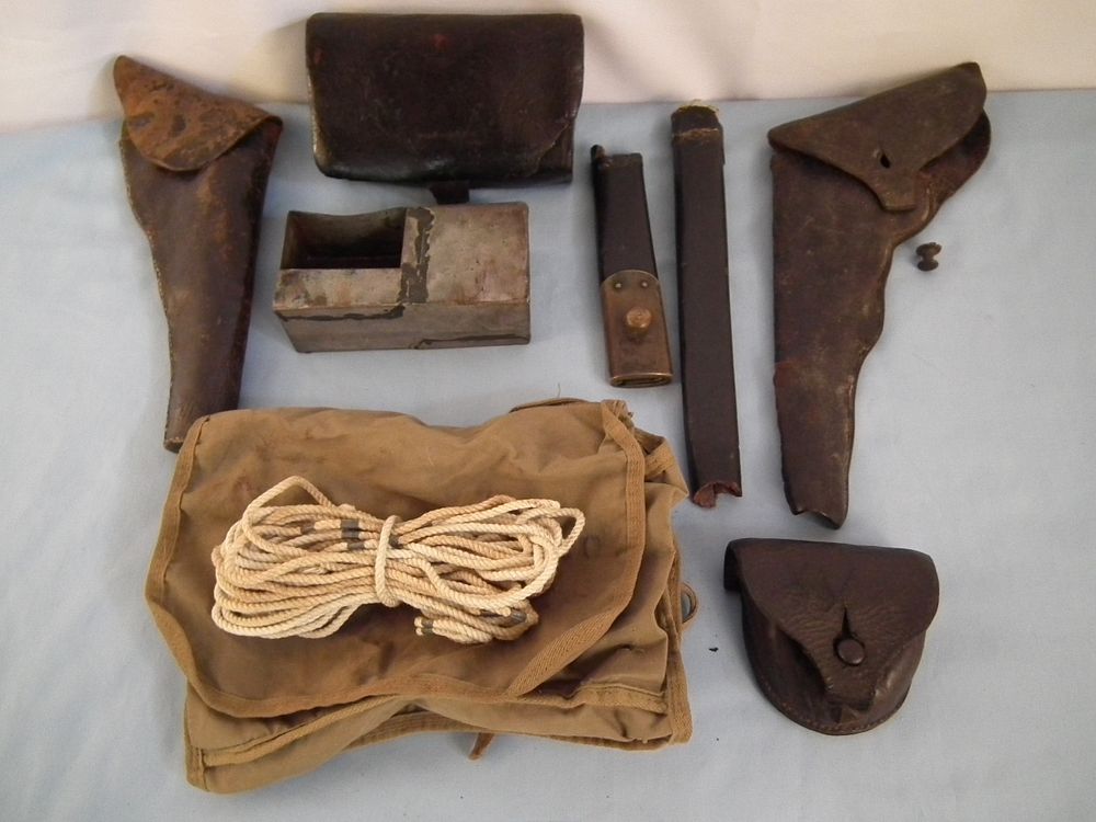 Appraisal: CONFEDERATE FIELD GEAR Lot of Confederate most likely items including