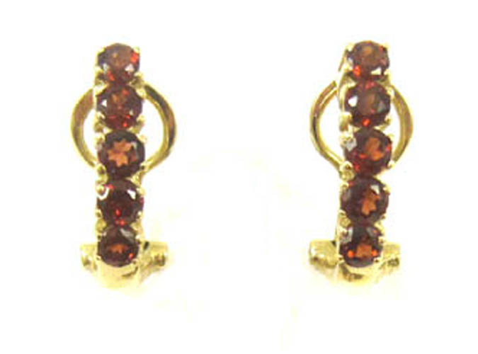 Appraisal: TWO GARNET EARRINGS having k yellow gold mounts and each