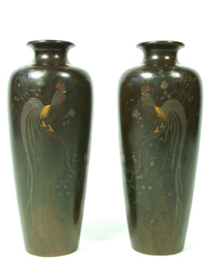 Appraisal: A pair of early th century Japanese bronze vases of