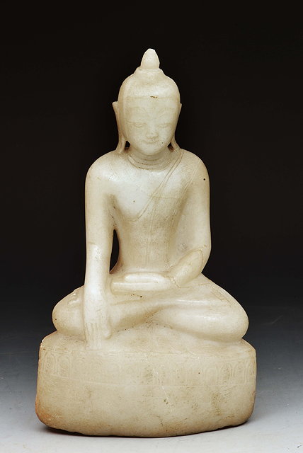 Appraisal: Indian marble buddhaon an oval base th Century cm