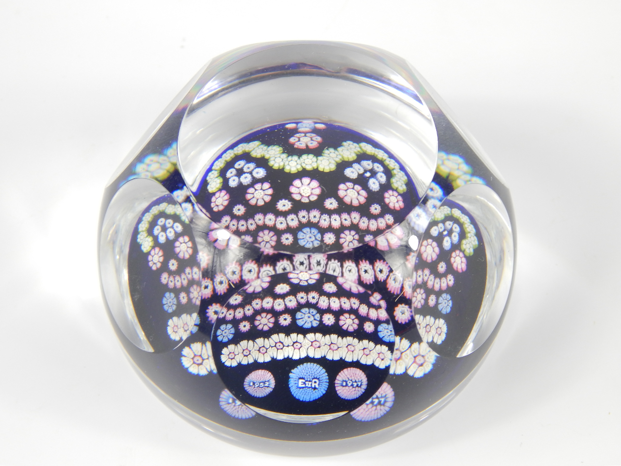 Appraisal: A Whitefriars paperweight commemorating The Silver Jubilee of HM The