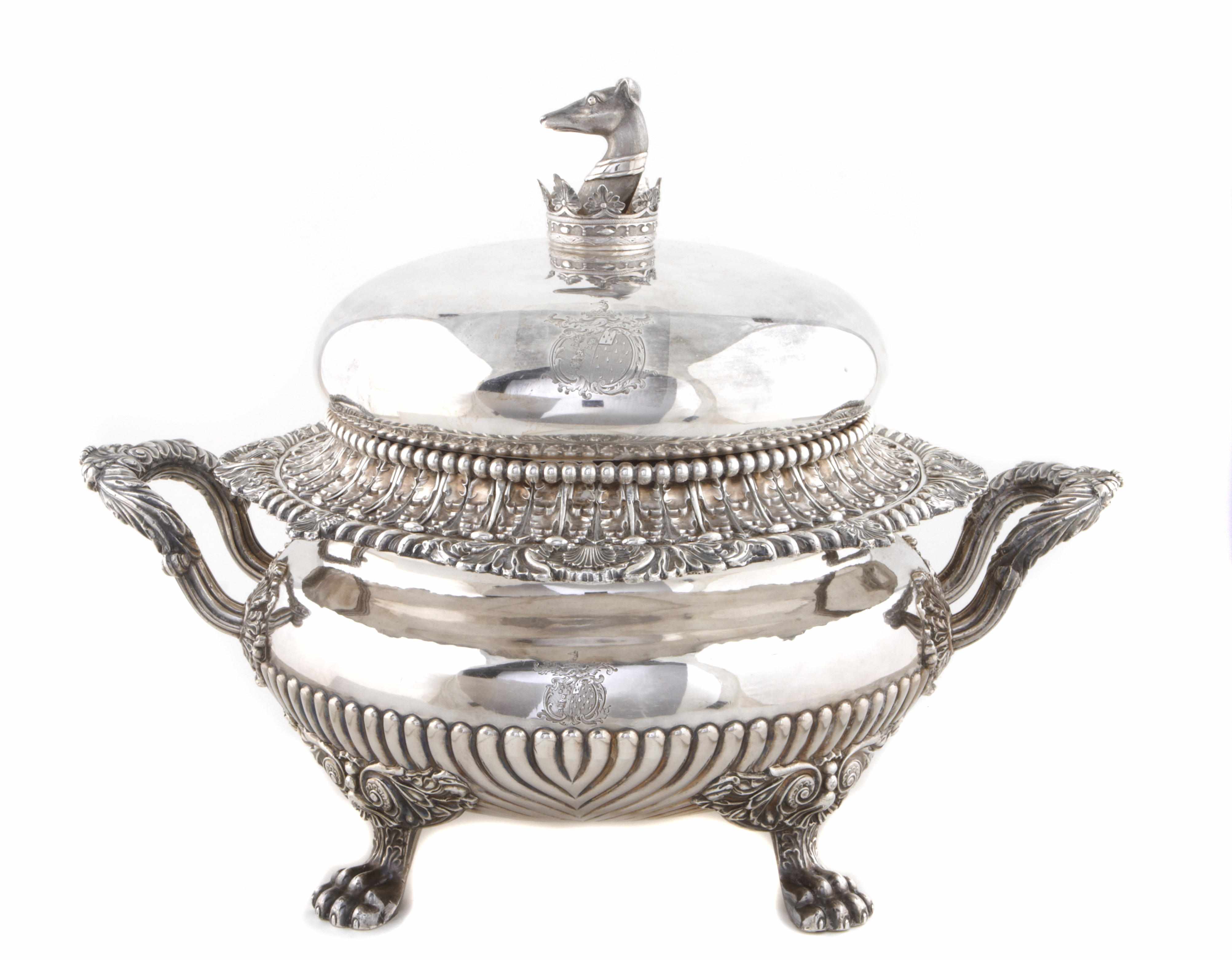 Appraisal: An English silverplate soup tureen and cover with armorial finial