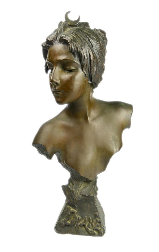 Appraisal: EMMANUEL VILLANIS FRANCE - DIANA BRONZE Emmanuel Villanis FRENCH -