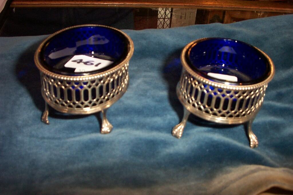 Appraisal: A pair of Georgian silver salts of oval form pierced