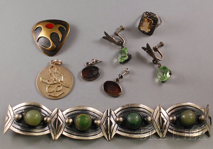 Appraisal: Small Group of Mostly Silver Jewelry a green stone bracelet