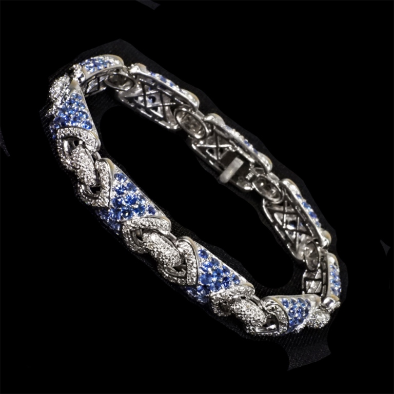 Appraisal: K GOLD SAPPHIRE DIAMOND BRACELET brilliant cut sapphires ceylon blue