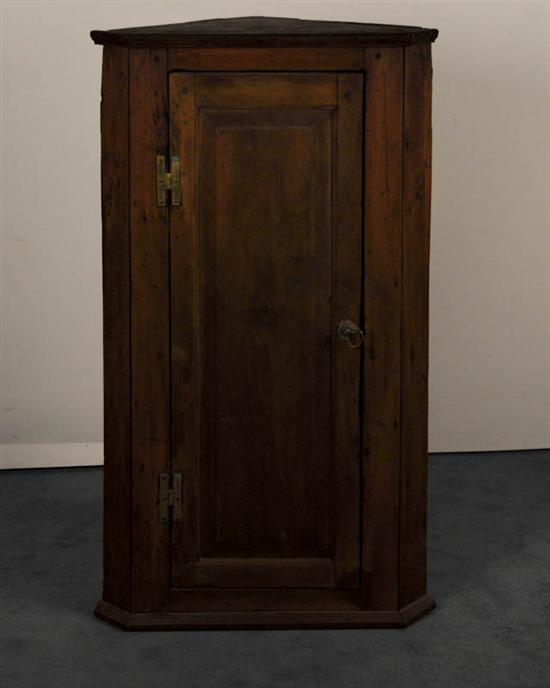 Appraisal: An th C Hanging or Table Top Corner Cupboard of